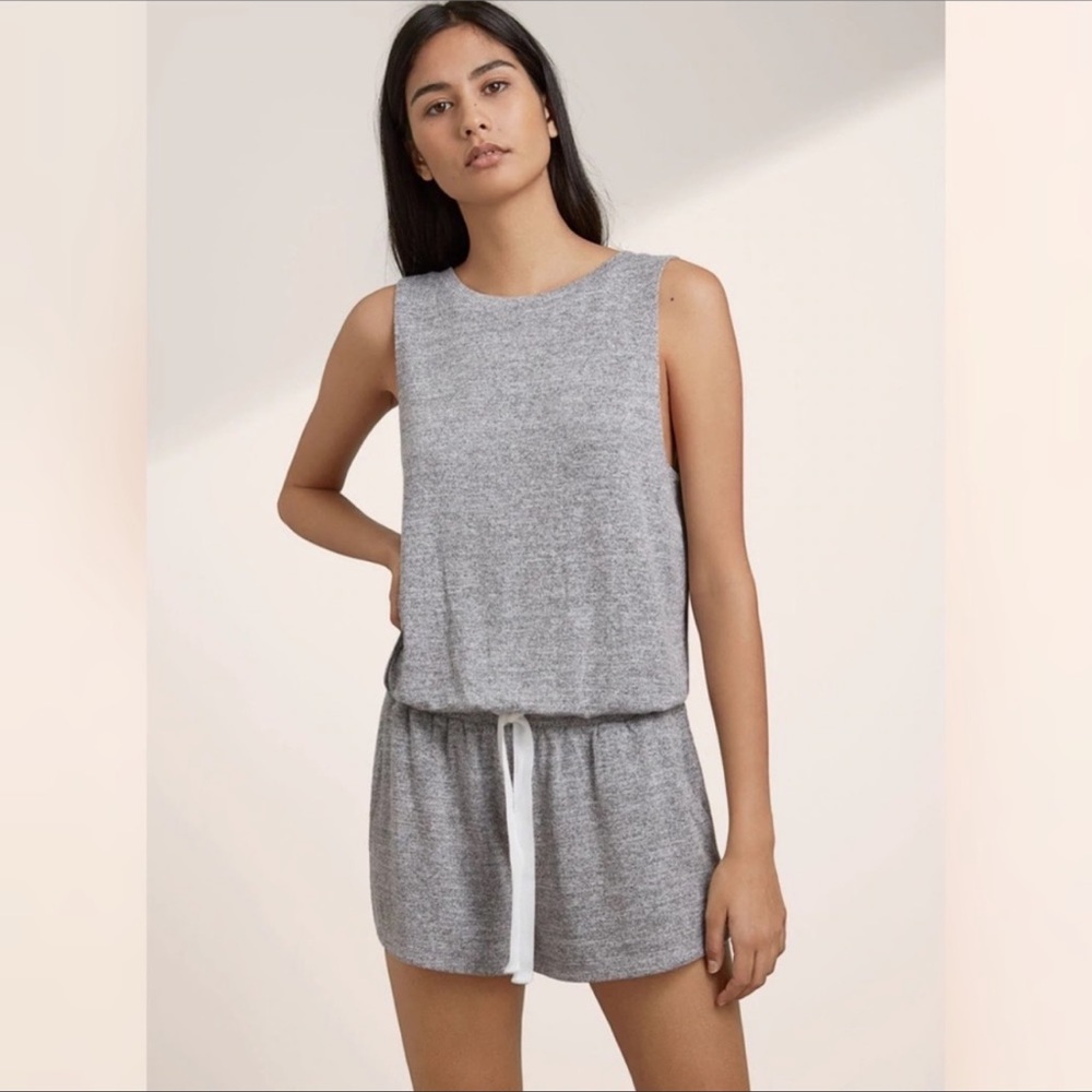 Aritzia Wilfred free jumpsuit romper 😍